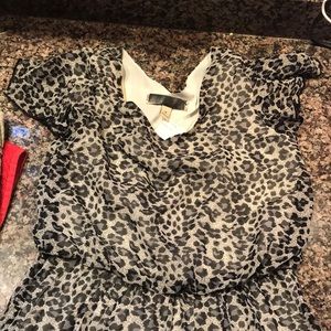 Girls dress Never worn, still has tag. Size 8
